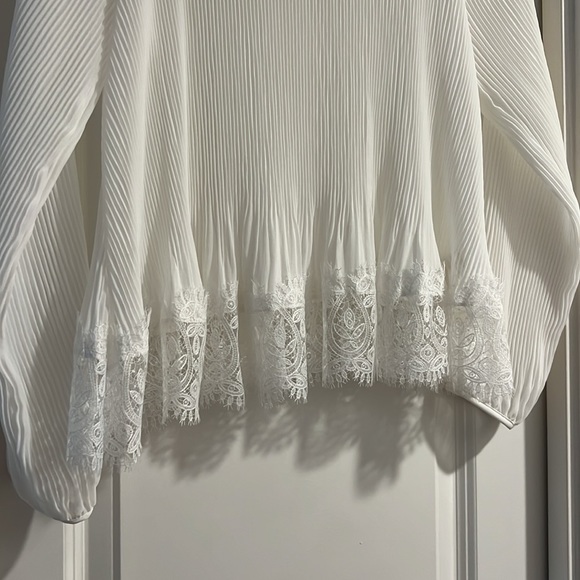 Brand New Club Monaco Blouse - Picture 3 of 5